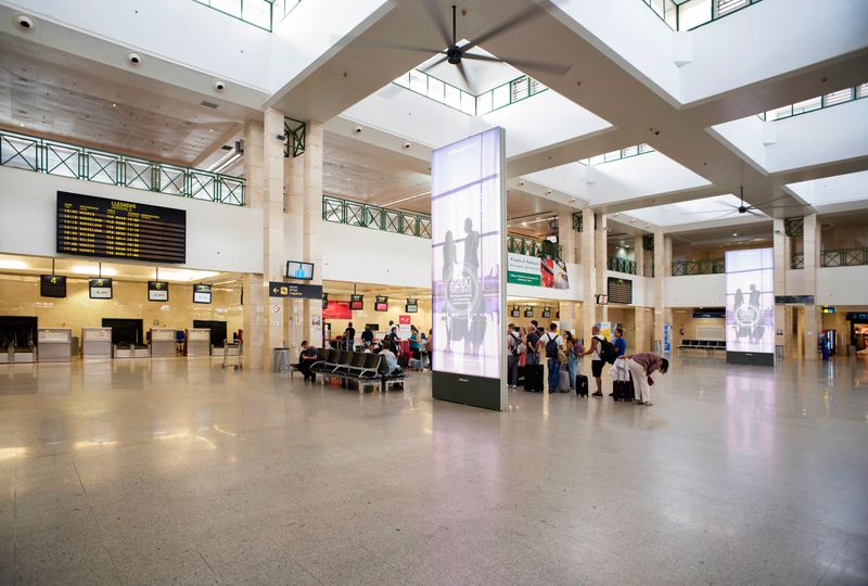 El número de pasajeros del aeropuerto de Jerez cae un 80 entre enero y junio Radio Jerez